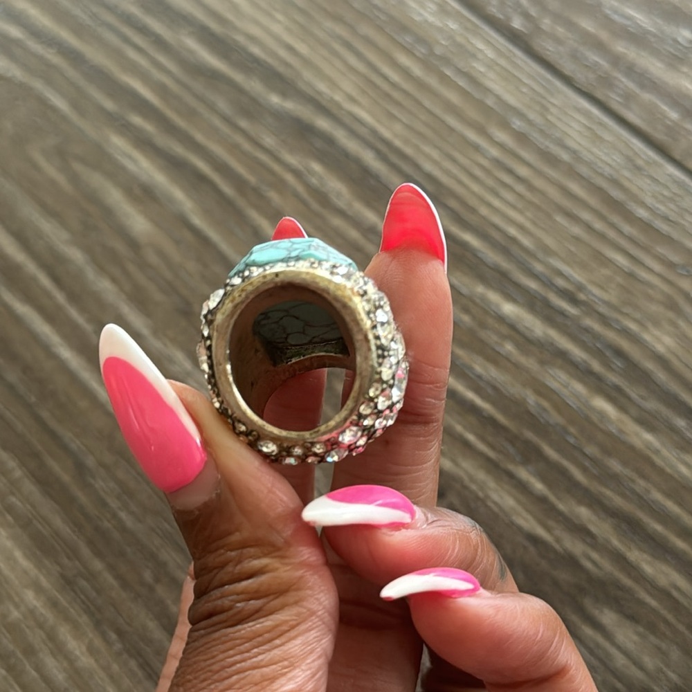 Chunky Ring - Picture 9 of 10